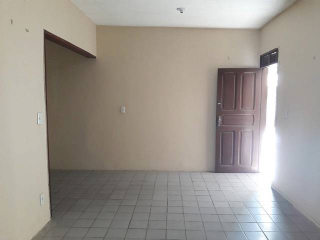 Foto 1 de Apartamento com 1 Quarto para alugar, 55m² em Sao Gerardo, Fortaleza