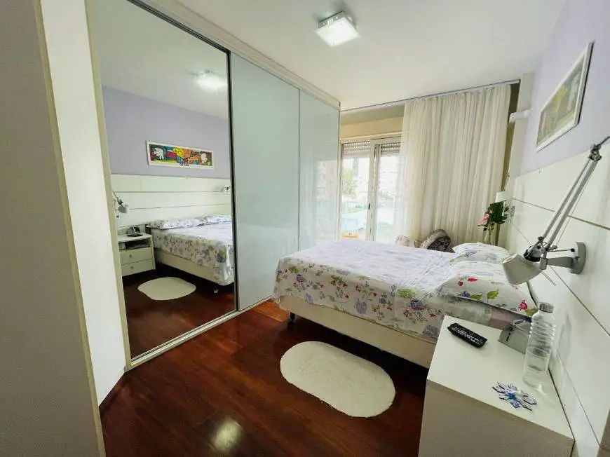 Foto 3 de Apartamento com 2 Quartos à venda, 126m² em Centro, Joinville
