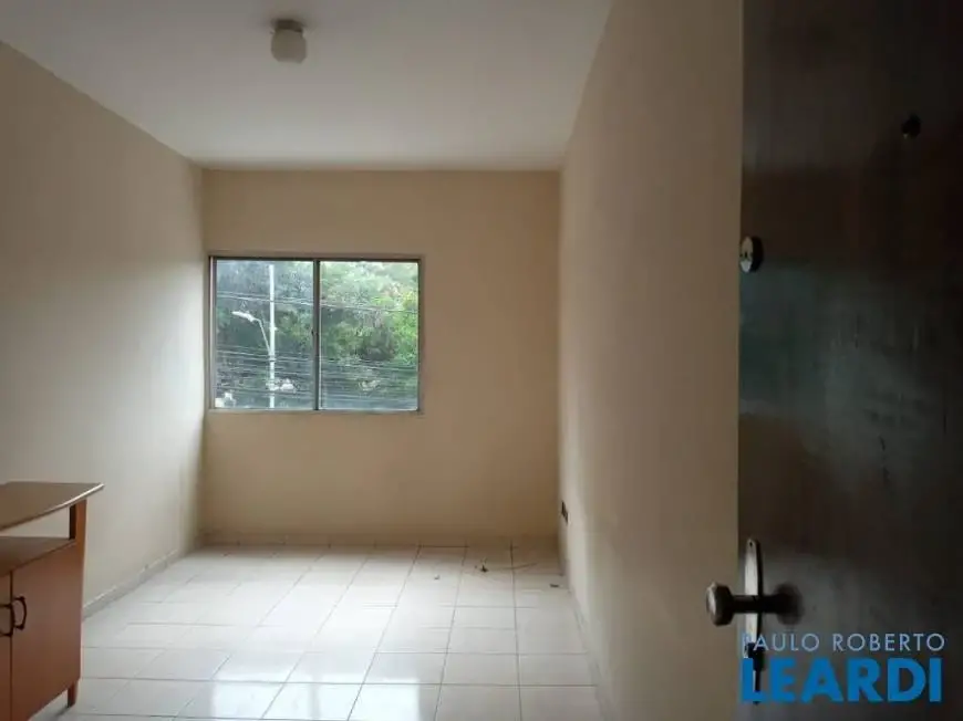 Foto 1 de Apartamento com 2 Quartos para alugar, 56m² em Jardim Monte Alegre, Taboão da Serra