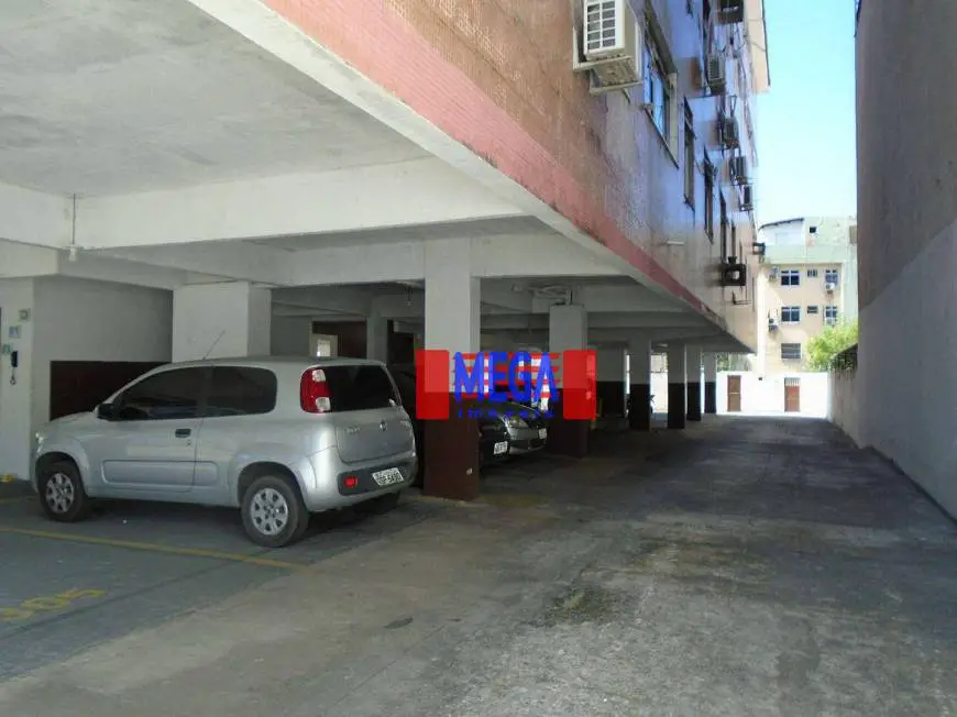 Foto 2 de Apartamento com 2 Quartos para alugar, 80m² em Presidente Kennedy, Fortaleza
