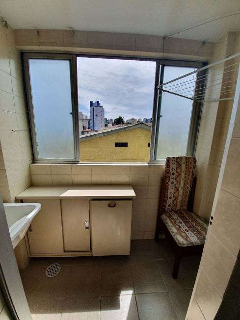 Foto 3 de Apartamento com 2 Quartos para alugar, 70m² em Seminário, Curitiba