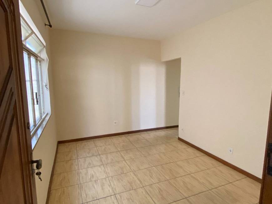 Foto 3 de Apartamento com 3 Quartos para alugar, 98m² em Manoel Honório, Juiz de Fora
