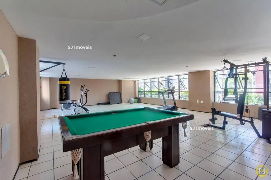 Foto 2 de Apartamento com 3 Quartos para alugar, 80m² em Meireles, Fortaleza