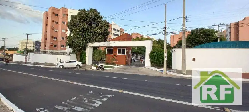 Foto 1 de Apartamento com 3 Quartos para alugar, 68m² em Piçarreira, Teresina