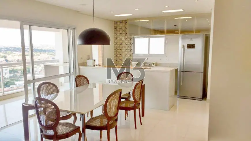 Foto 1 de Apartamento com 3 Quartos à venda, 131m² em Taquaral, Campinas