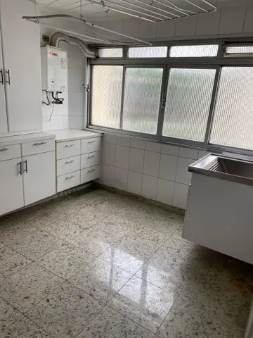 Foto 2 de Apartamento com 3 Quartos para alugar, 144m² em Vila Mariana, São Paulo