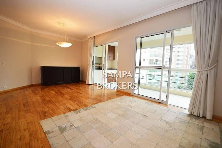 Foto 3 de Apartamento com 3 Quartos para alugar, 111m² em Vila Olímpia, São Paulo