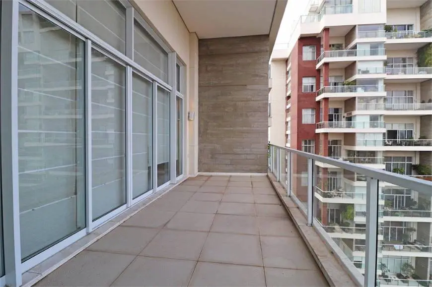 Foto 1 de Apartamento com 4 Quartos para alugar, 644m² em Alto de Pinheiros, São Paulo