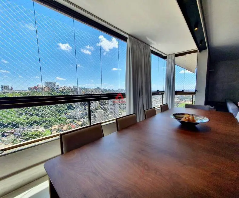 Foto 1 de Apartamento com 4 Quartos à venda, 174m² em Santa Lúcia, Belo Horizonte