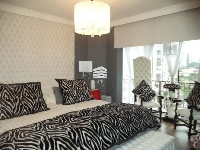 Foto 3 de Apartamento com 4 Quartos à venda, 160m² em Vila Mariana, São Paulo