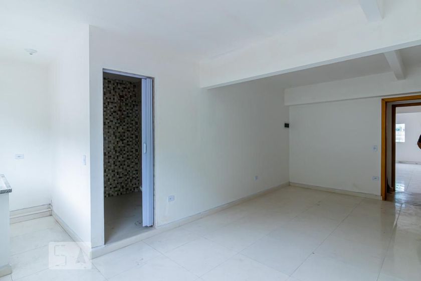 Foto 3 de Casa com 1 Quarto para alugar, 30m² em Cambuci, São Paulo