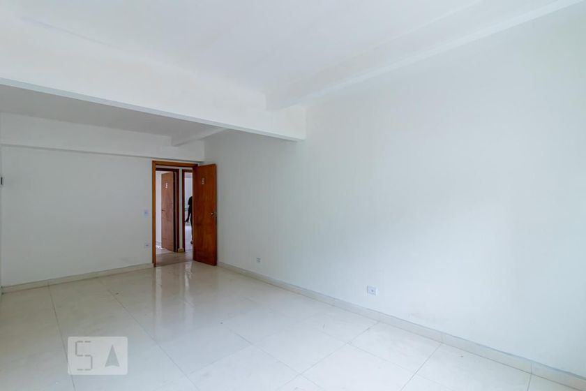 Foto 4 de Casa com 1 Quarto para alugar, 30m² em Cambuci, São Paulo