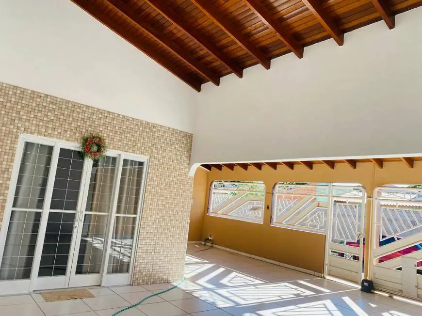Foto 2 de Casa com 2 Quartos à venda, 10m² em Bosque da Saúde, Cuiabá