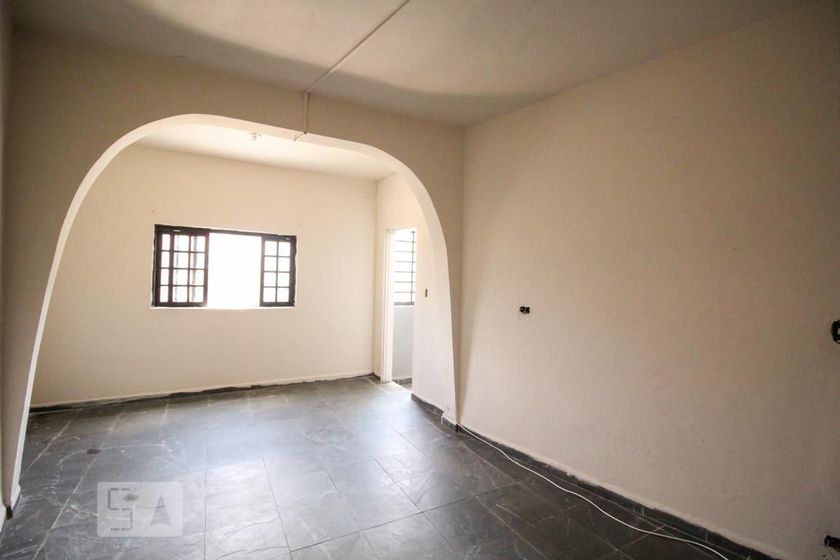 Foto 3 de Casa com 2 Quartos para alugar, 100m² em Vila Nova Cachoeirinha, São Paulo