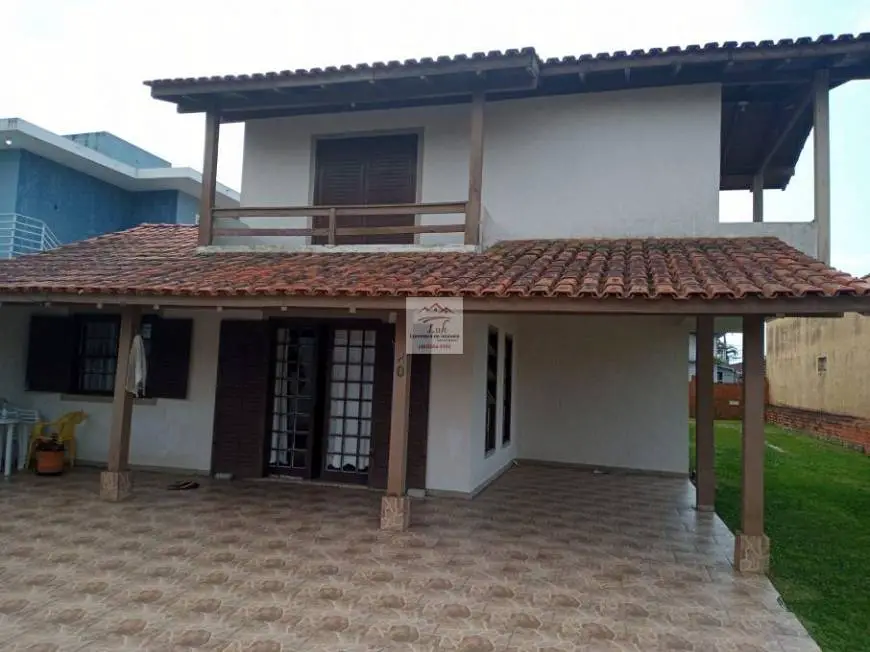 Foto 1 de Casa com 3 Quartos à venda, 70m² em Ambrósio, Garopaba