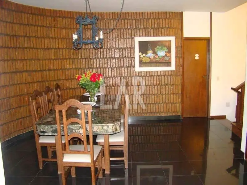 Foto 2 de Casa com 3 Quartos à venda, 450m² em Bandeirantes, Belo Horizonte