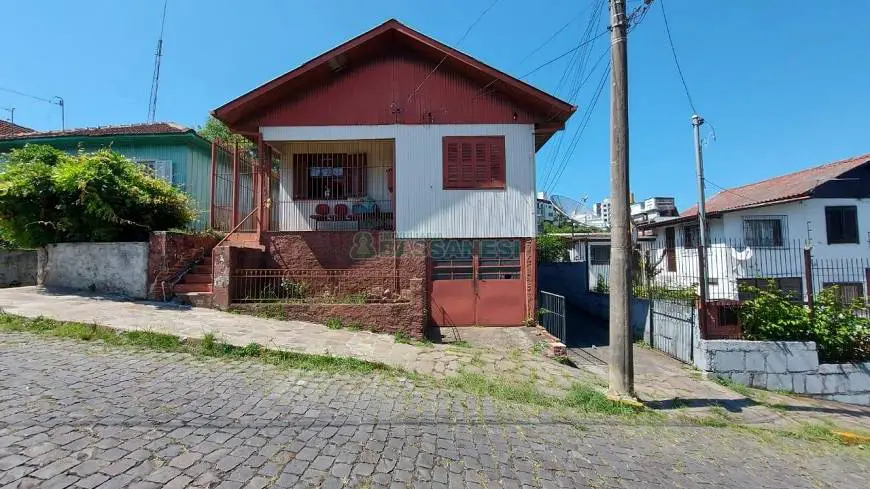 Foto 1 de Casa com 3 Quartos para alugar, 75m² em Panazzolo, Caxias do Sul