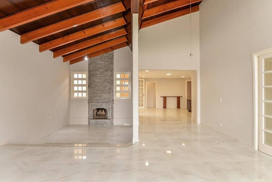 Foto 5 de Casa com 5 Quartos para alugar, 372m² em Campina do Siqueira, Curitiba