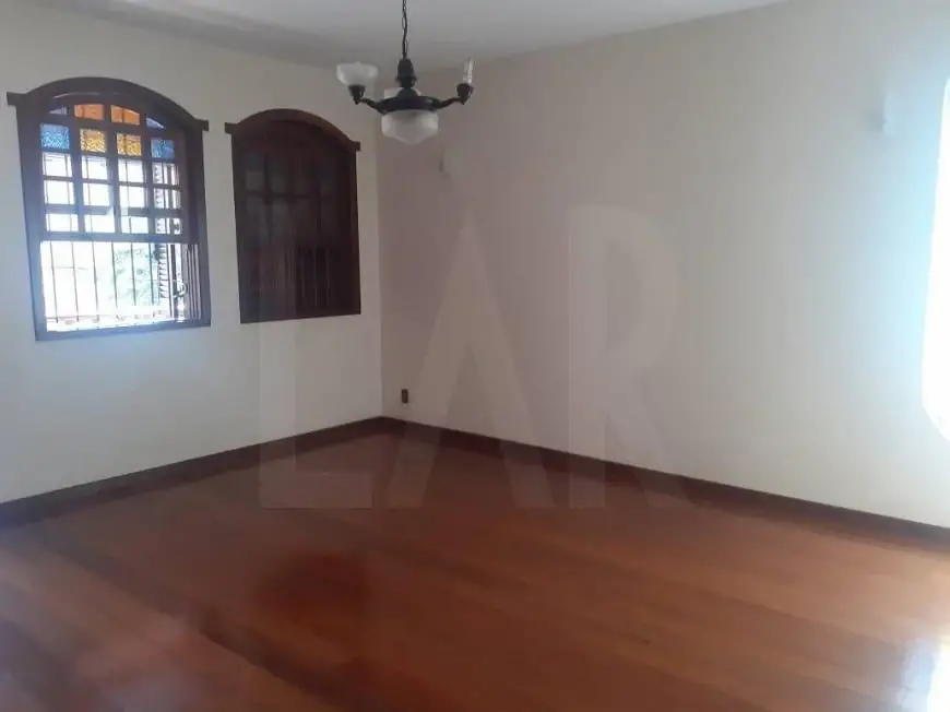 Foto 1 de Casa com 6 Quartos para alugar, 341m² em Palmares, Belo Horizonte