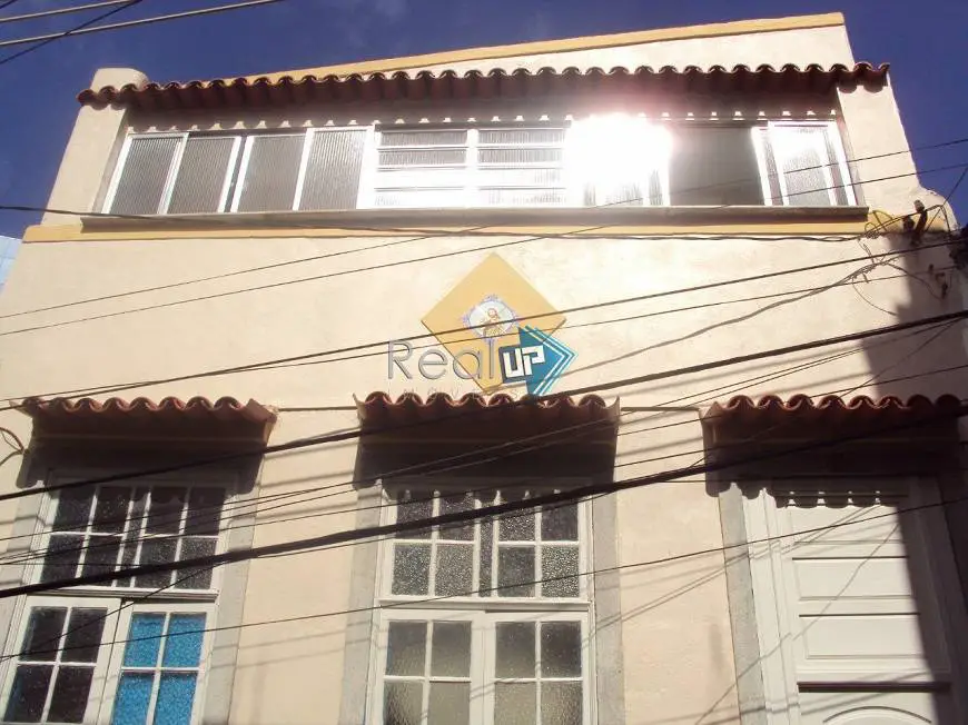 Foto 1 de Casa com 8 Quartos à venda, 498m² em Saúde, Rio de Janeiro