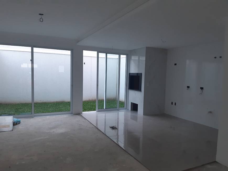 Foto 2 de Casa de Condomínio com 3 Quartos à venda, 180m² em Abranches, Curitiba