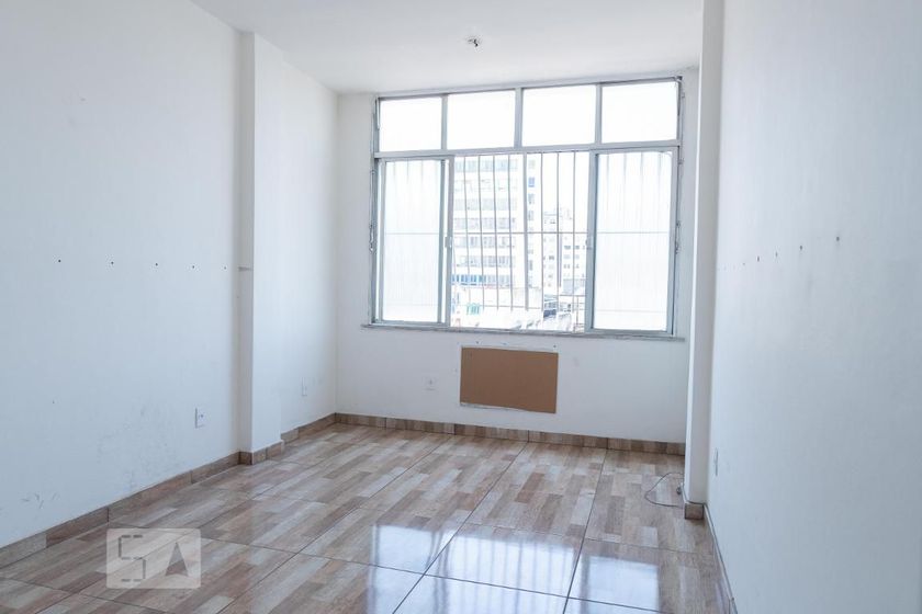 Foto 1 de Apartamento com 1 Quarto para alugar, 23m² em Centro, Niterói