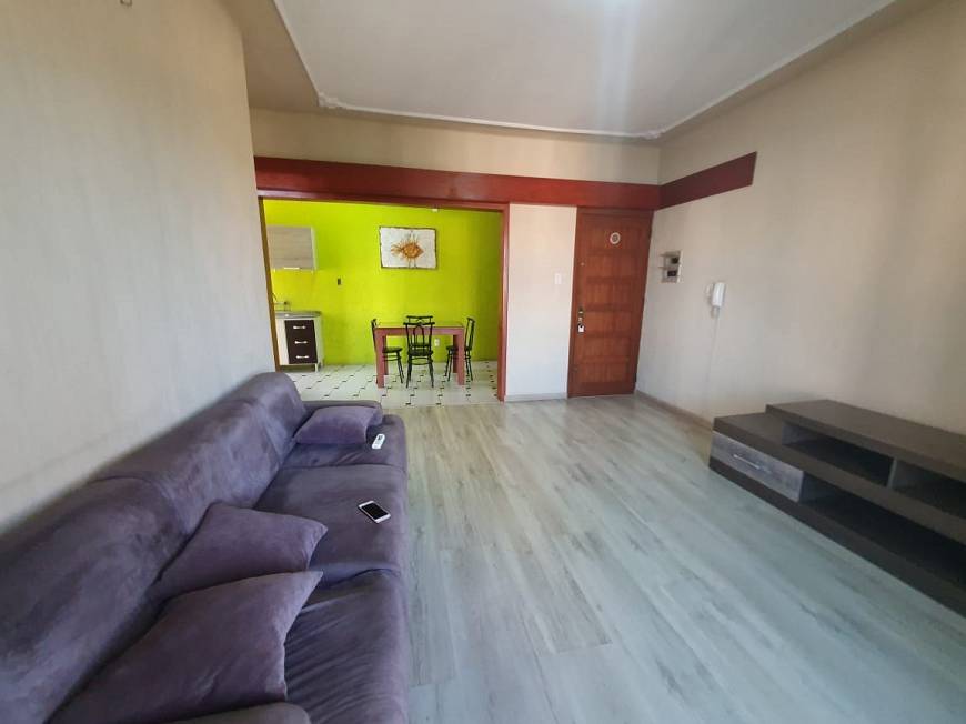 Foto 1 de Apartamento com 1 Quarto para alugar, 60m² em Menino Deus, Porto Alegre