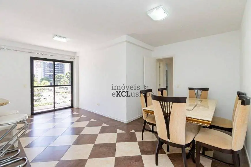 Foto 1 de Apartamento com 2 Quartos para alugar, 72m² em Bigorrilho, Curitiba