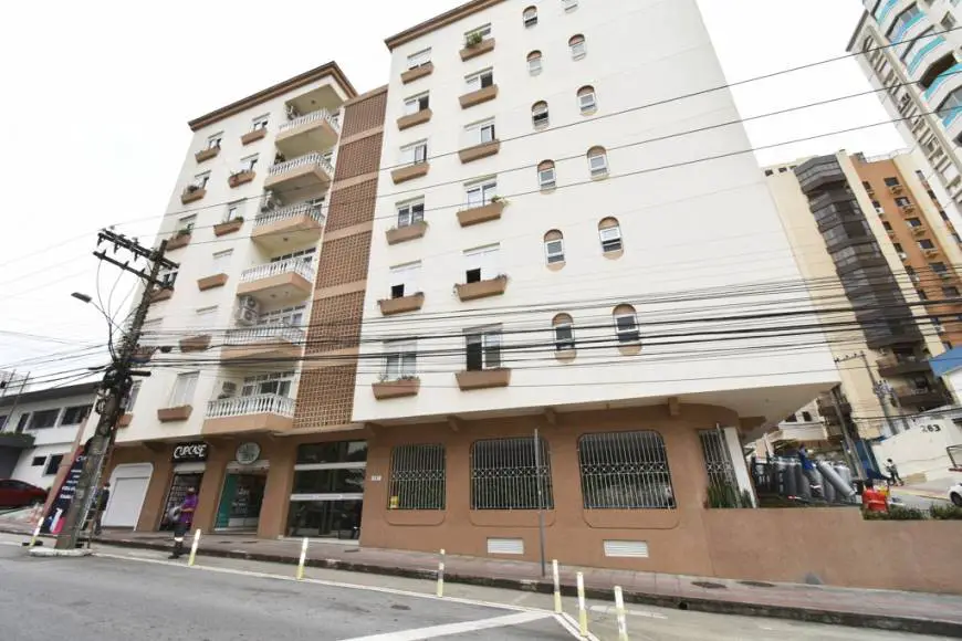 Foto 1 de Apartamento com 2 Quartos à venda, 120m² em Centro, Florianópolis