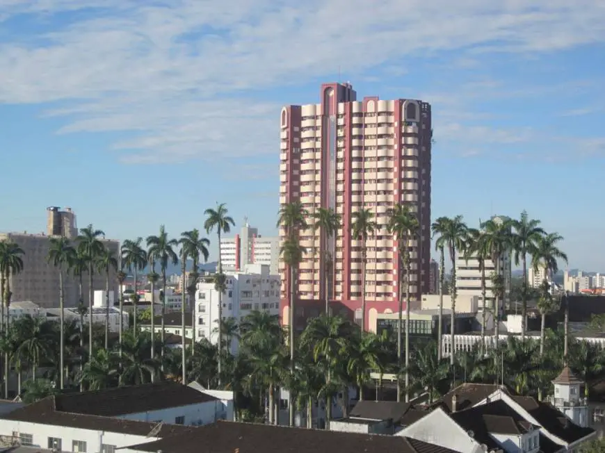 Foto 1 de Apartamento com 2 Quartos para alugar, 78m² em Centro, Joinville