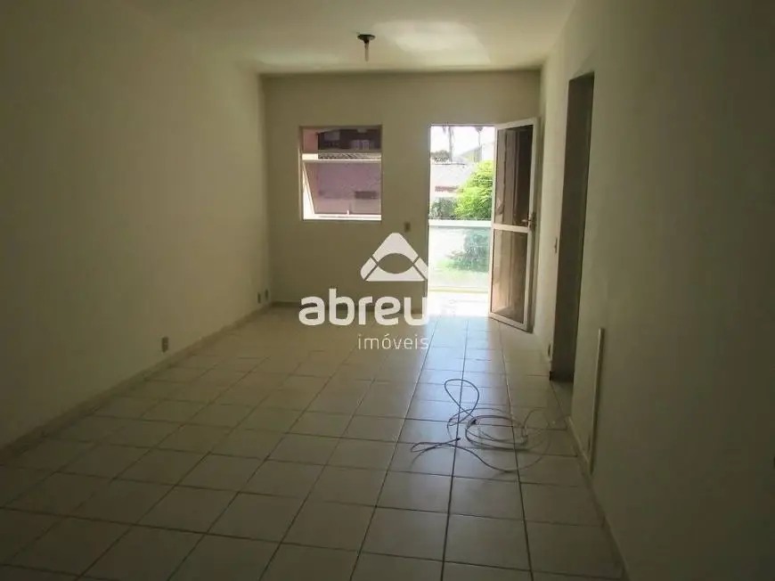 Foto 2 de Apartamento com 2 Quartos para alugar, 70m² em Petrópolis, Natal