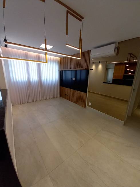 Foto 2 de Apartamento com 2 Quartos para alugar, 67m² em Santo Agostinho, Belo Horizonte