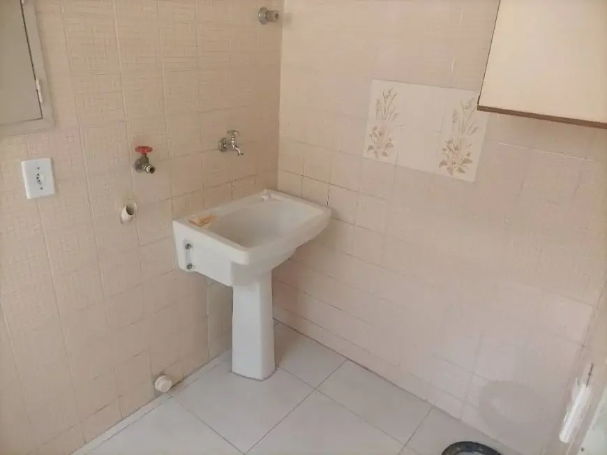 Foto 3 de Apartamento com 2 Quartos para venda ou aluguel, 62m² em Vila Coqueiro, Valinhos