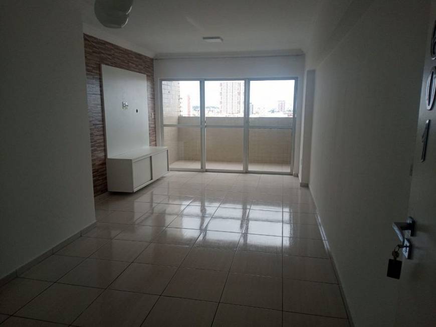 Foto 3 de Apartamento com 3 Quartos para alugar, 83m² em Aeroclube, João Pessoa