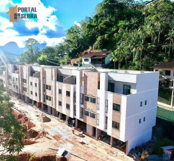 Foto 1 de Apartamento com 3 Quartos à venda, 70m² em Bom Retiro, Teresópolis
