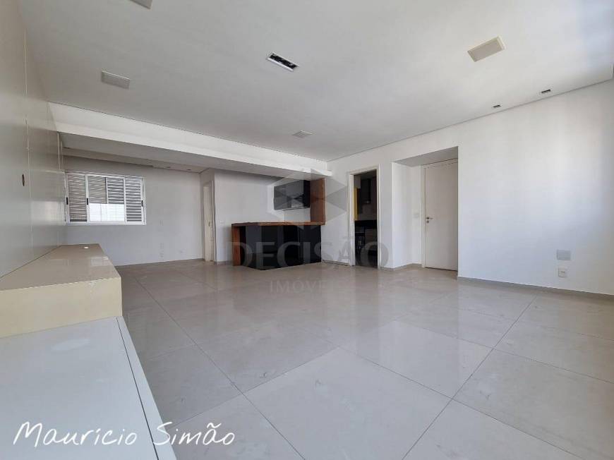 Foto 1 de Apartamento com 3 Quartos à venda, 99m² em Funcionários, Belo Horizonte