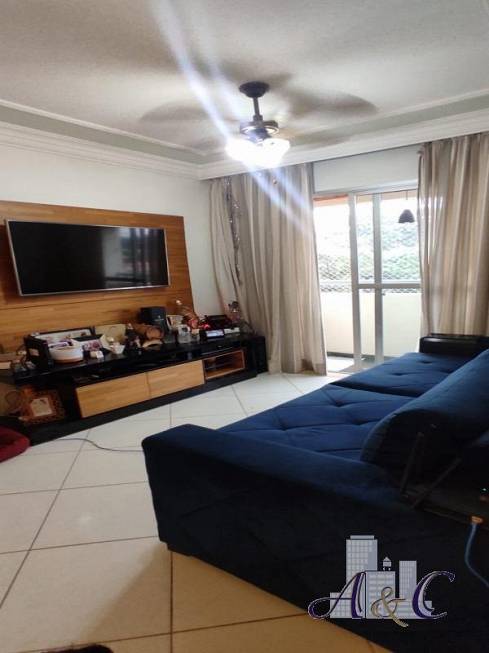 Foto 2 de Apartamento com 3 Quartos à venda, 65m² em Parque Continental, São Paulo