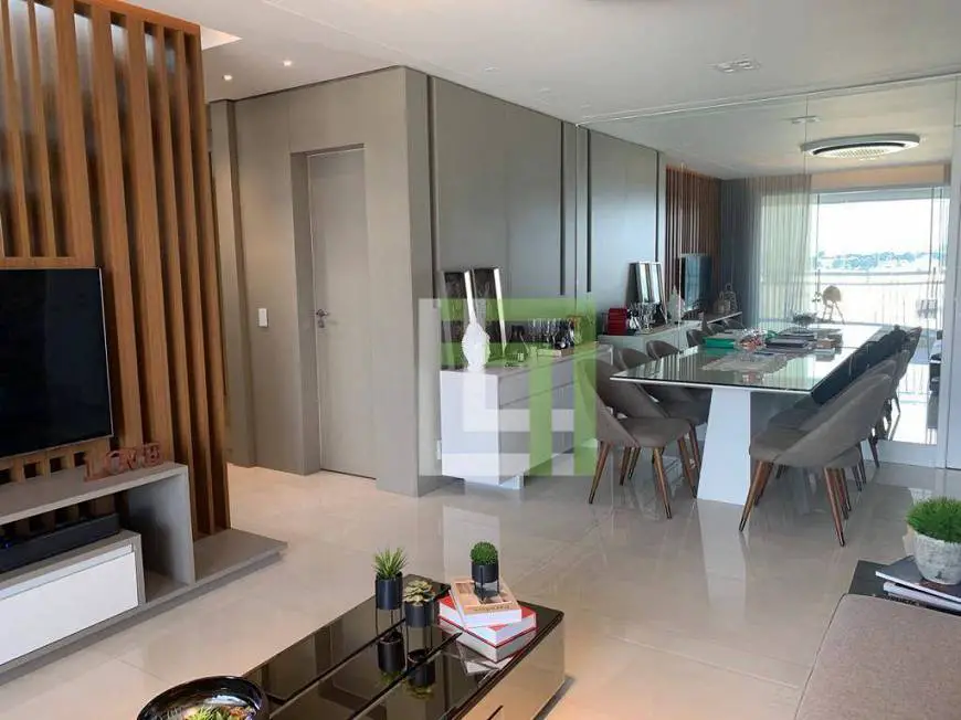 Foto 1 de Apartamento com 3 Quartos à venda, 229m² em Retiro, Jundiaí