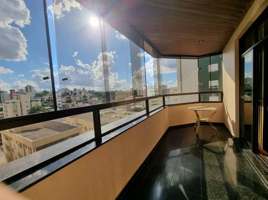 Foto 1 de Apartamento com 4 Quartos à venda, 190m² em Cidade Nova, Belo Horizonte