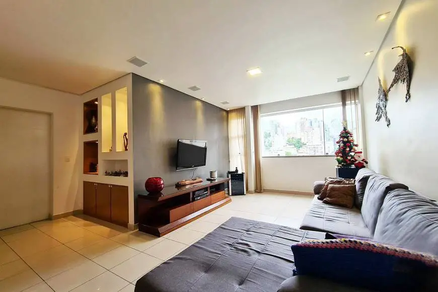 Foto 4 de Apartamento com 4 Quartos à venda, 110m² em Coração de Jesus, Belo Horizonte