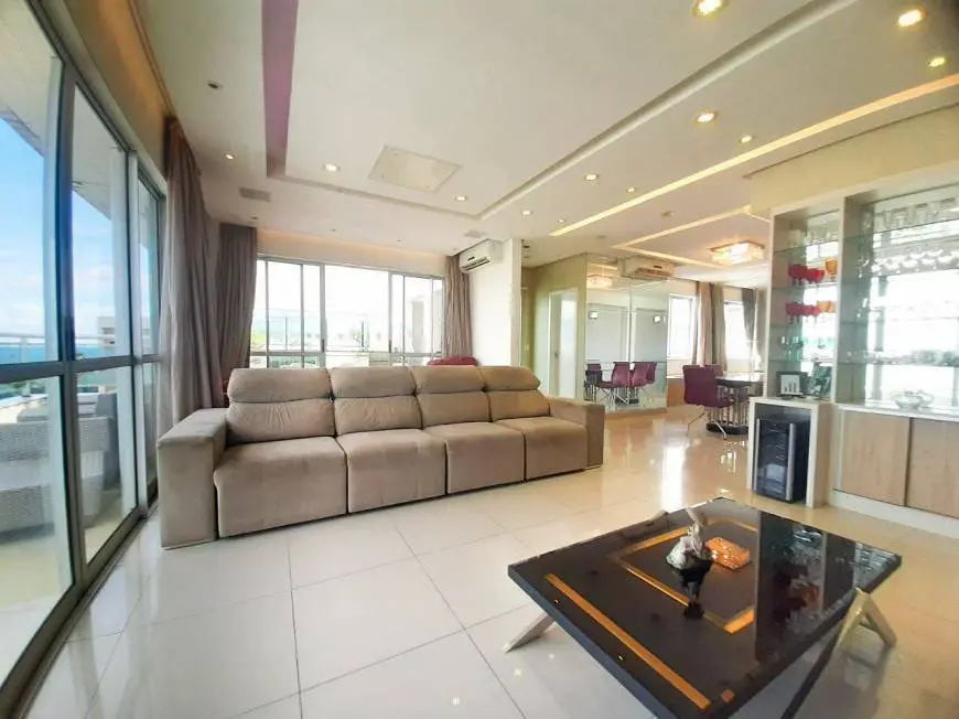Foto 1 de Apartamento com 4 Quartos à venda, 278m² em Ponta Negra, Manaus