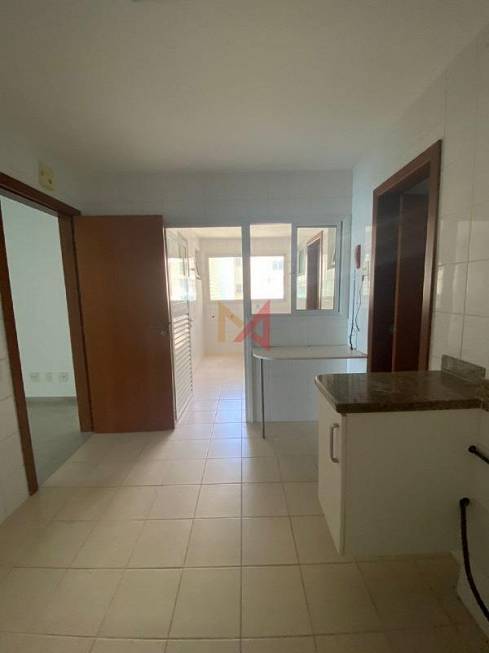 Foto 4 de Apartamento com 4 Quartos para alugar, 220m² em Praia de Itaparica, Vila Velha