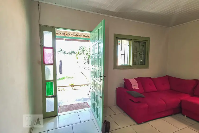 Foto 2 de Casa com 2 Quartos para alugar, 160m² em Santos Dumont, São Leopoldo