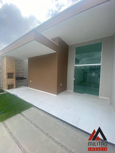 Foto 1 de Casa com 3 Quartos à venda, 114m² em Coaçu, Fortaleza