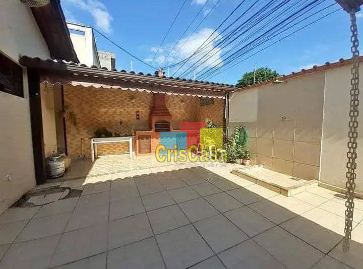 Foto 2 de Casa com 3 Quartos à venda, 83m² em Extensão do Bosque, Rio das Ostras