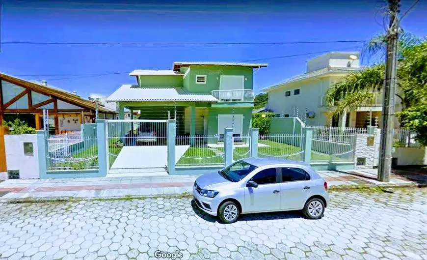 Foto 1 de Casa com 3 Quartos à venda, 178m² em Ingleses Norte, Florianópolis