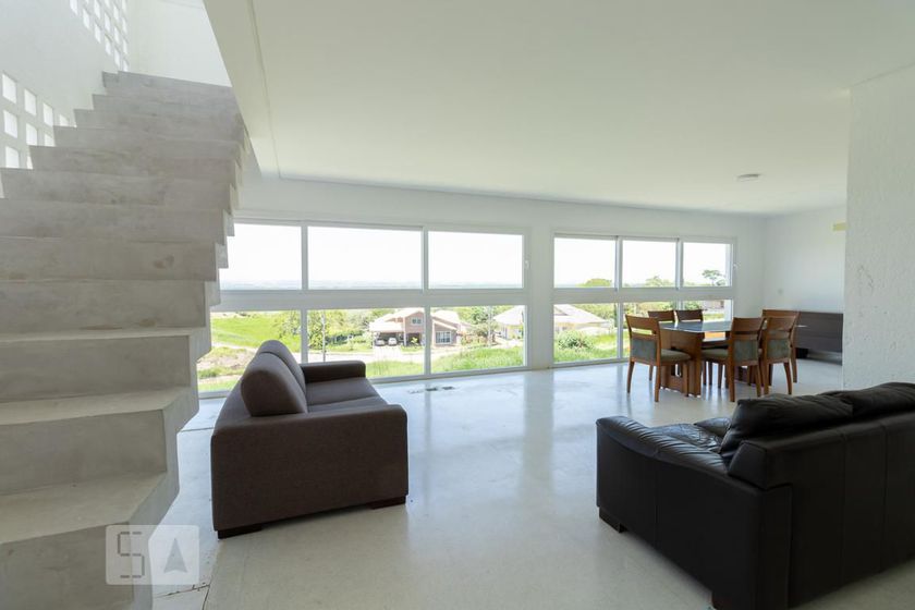 Foto 1 de Casa com 3 Quartos para alugar, 480m² em Jardim das Colinas, São José dos Campos