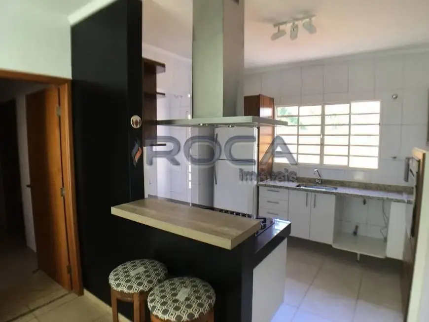 Foto 4 de Casa com 3 Quartos para alugar, 170m² em Parque Fehr, São Carlos