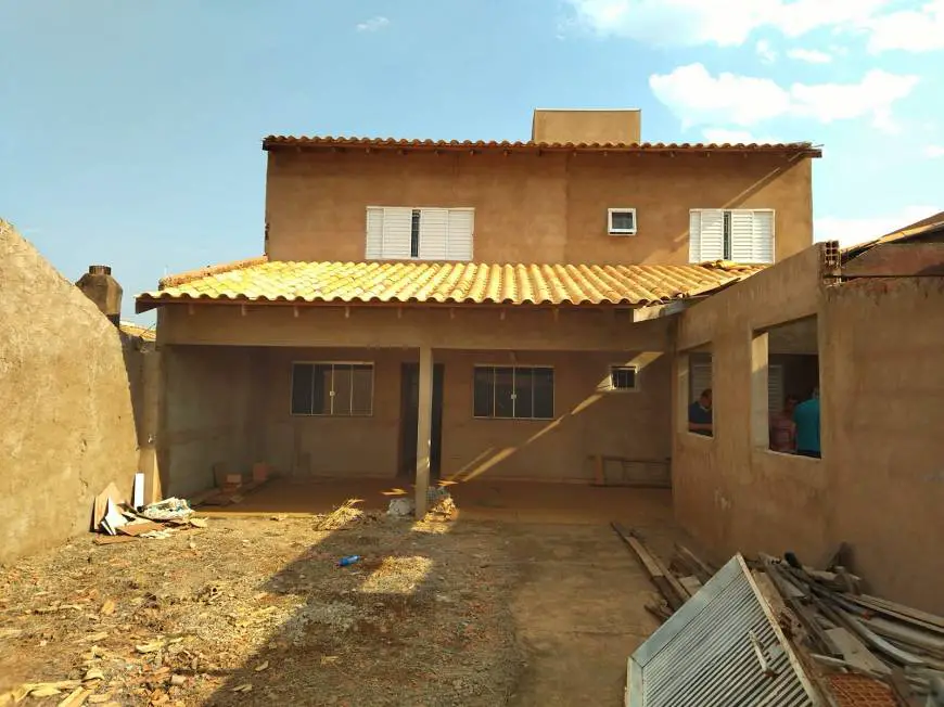 Foto 2 de Casa com 3 Quartos à venda, 90m² em Vila Nasser, Campo Grande