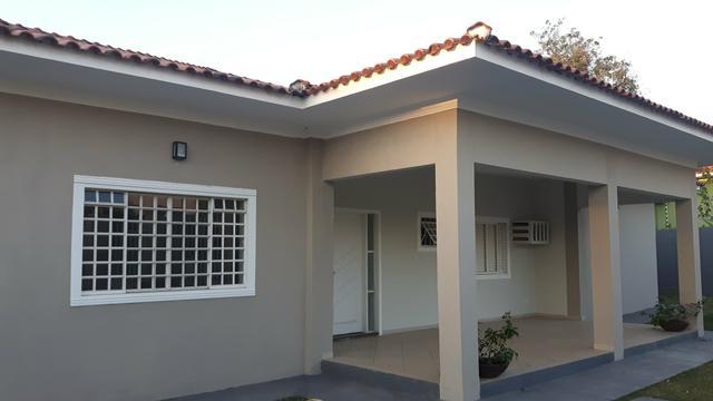 Foto 2 de Casa com 4 Quartos à venda, 520m² em Jardim Shangri La, Cuiabá